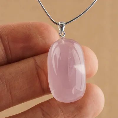 Prívesok - ruženín extra kvalita