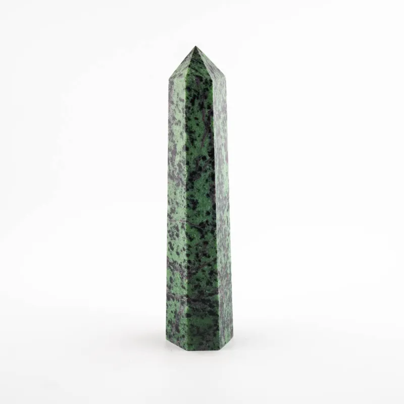 Obelisk rubín v zoisite
