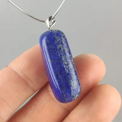 Lapis lazuli prívesok