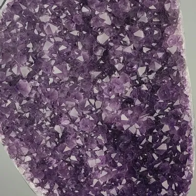 Ametystová drúza na stojane